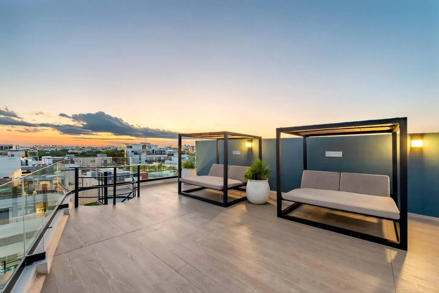 Oceanview 1-Br Beach Condo Playa del Carmen Apartment