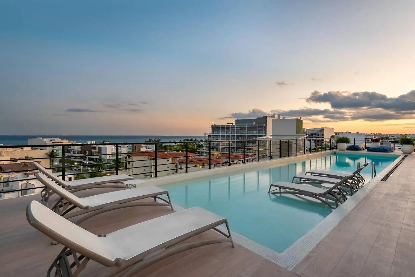 Apartment Oceanview 1-Br Beach Condo Playa del Carmen Mexico