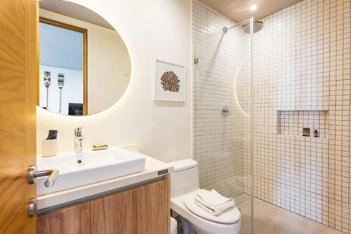 Oceanview 1-Br Beach Condo Playa del Carmen 0*,